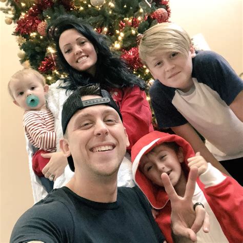 romanatwood|More.